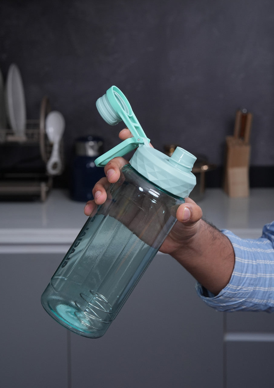 HOMEWAY 1.1L Shaker Water Bottle,